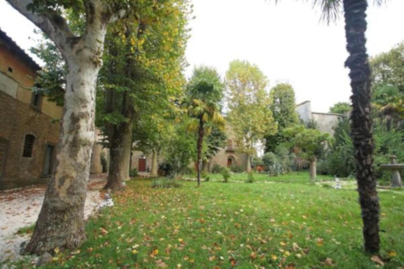 Aparthotel Antico Borgo La Commenda Montefiascone Exterior foto