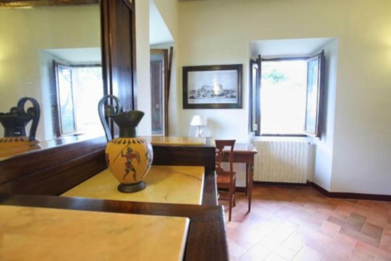 Aparthotel Antico Borgo La Commenda Montefiascone Exterior foto