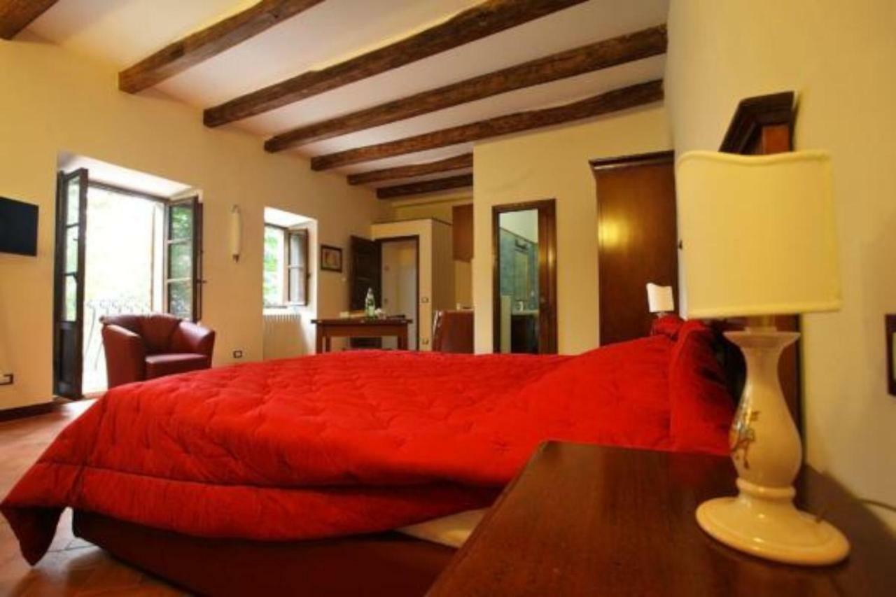 Aparthotel Antico Borgo La Commenda Montefiascone Exterior foto
